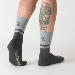 Peloton De Paris Two-Tone PLTN Socks - Light Grey/Grey -KOO shop DSC4442 1200x 687db14a ad39 498d 8ae6 933813c52e9c