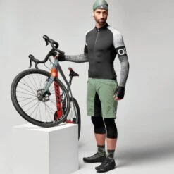 Dotout Block Long Sleeve Jersey - Black 7 Dotout Block Long Sleeve Jersey - Black -KOO shop Dotout SS21 BITH 2400 190221 1536x1536 1