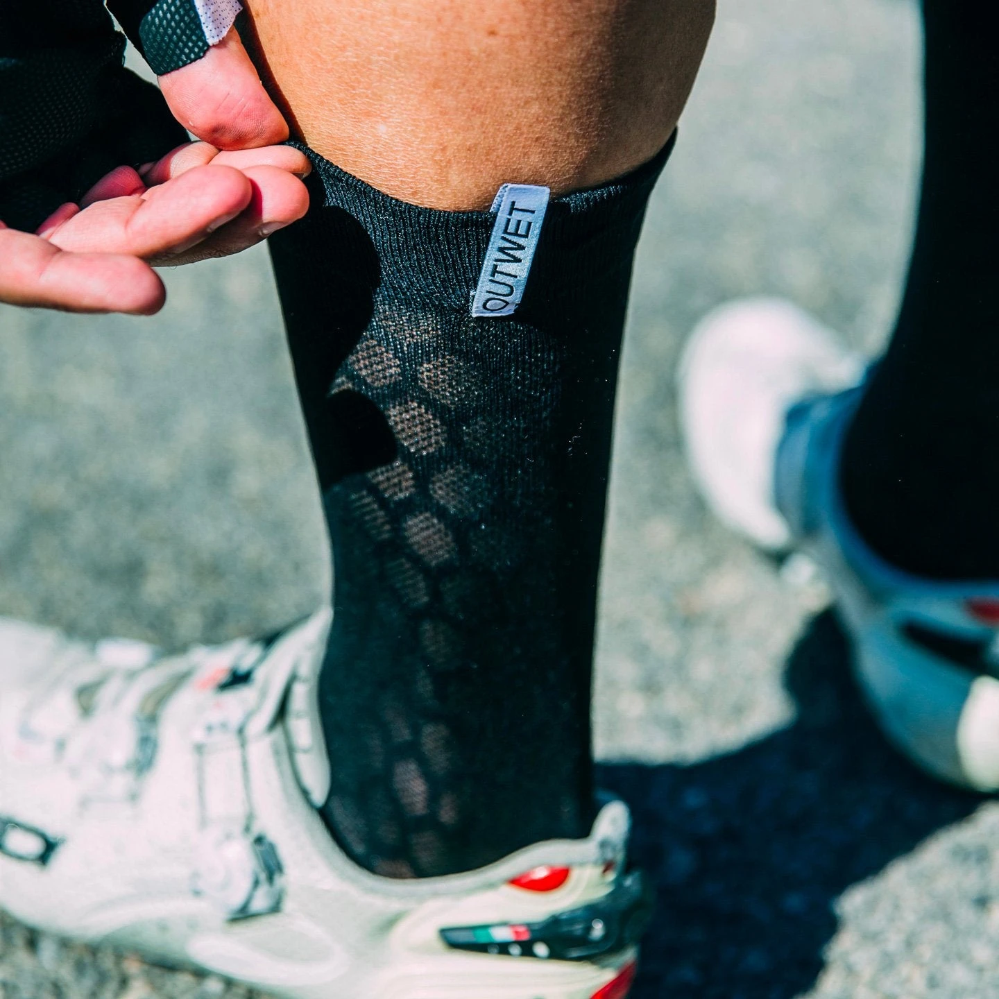 Outwet Sock-CR - Black 4 Outwet Sock-CR - Black - Image 2