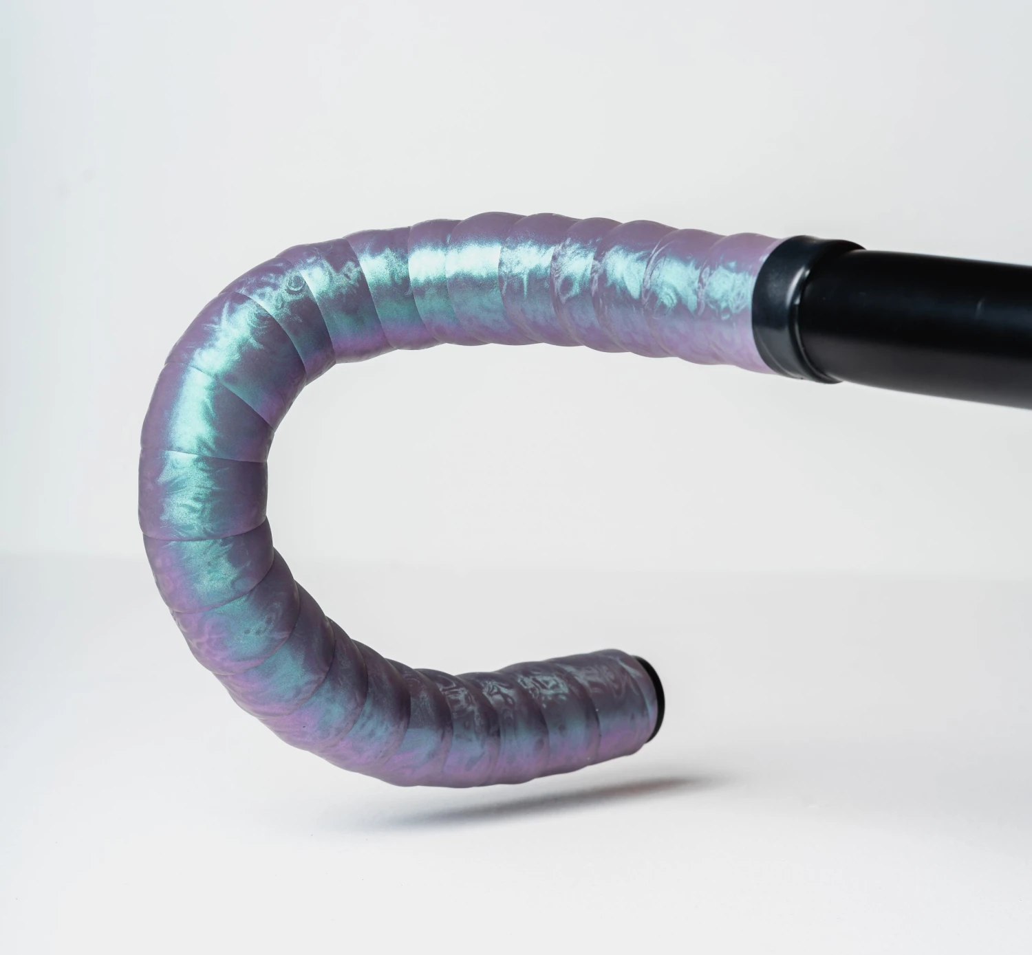 BTP Swirl Bar Tape - Tack-Swirl Chameleon 5 BTP Swirl Bar Tape - Tack-Swirl Chameleon - Image 3