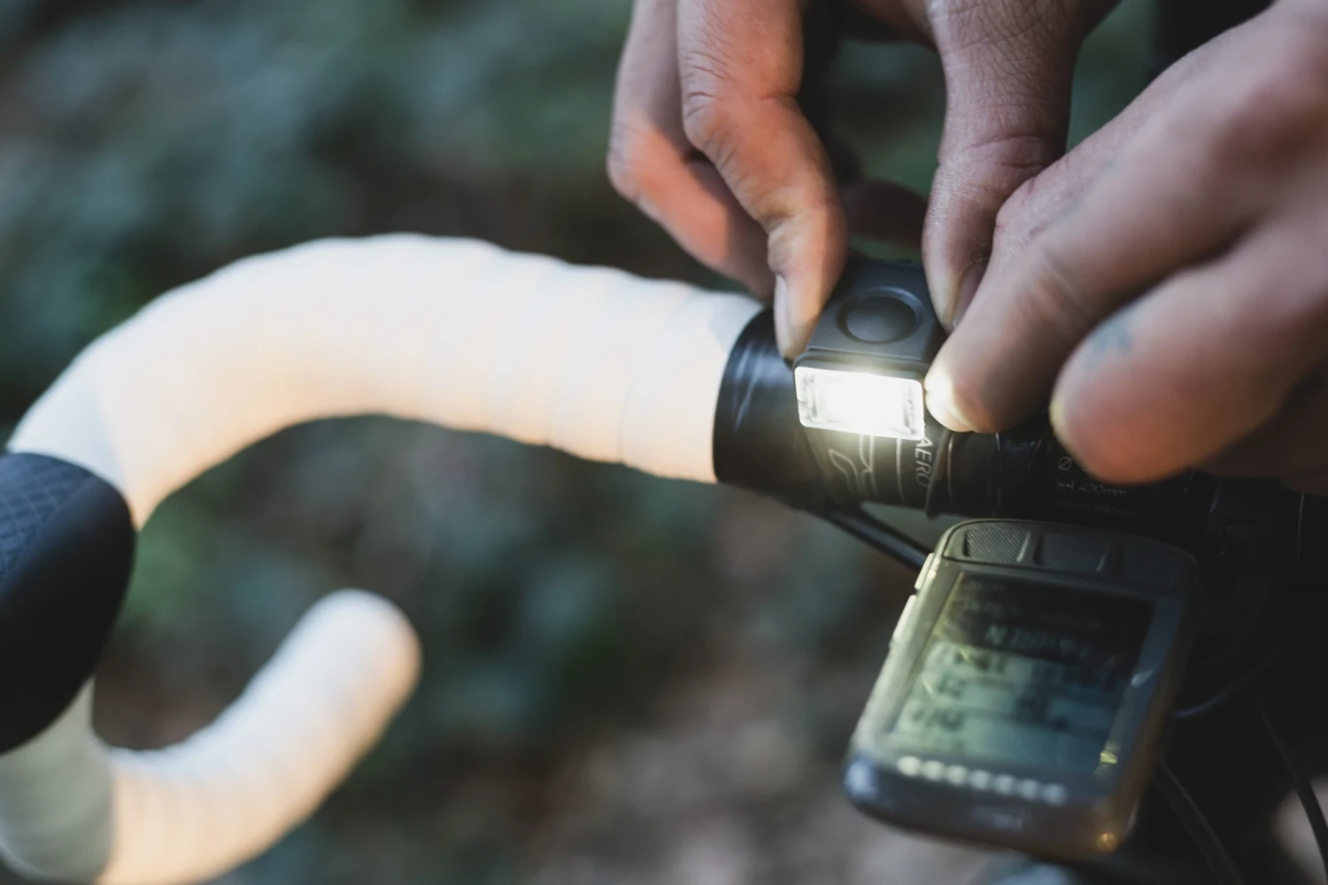 Bookman Block Front Light - Green 6 Bookman Block Front Light - Green - Image 4