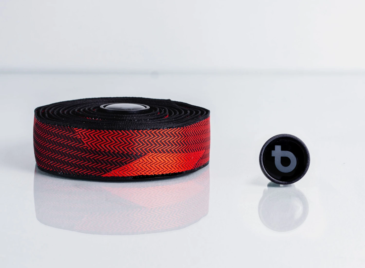 BTP Poly Woven Bar Tape - Black/Red 4 BTP Poly Woven Bar Tape - Black/Red - Image 2