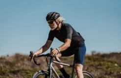 PEdALED Essential Merino Wool Jersey - Mud -KOO shop cycling four season merino jersey men charcoal grey essential in action pedaled