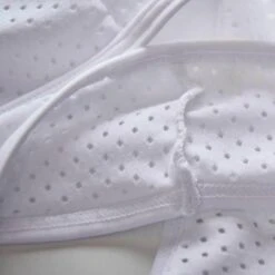 Le Col Pro Women Bibshort - Navy/White 23 Le Col Pro Women Bibshort - Navy/White -KOO shop detailslider AW20 detail2 800x900 281 640x640 crop center fb3a3e8e c9c6 4b94 a93e b97e6909fac8