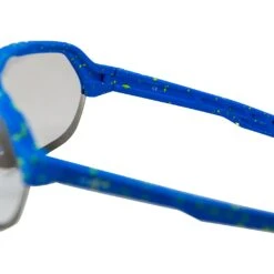 Bloovs Mortirolo Sunglasses - Dark Blue Drop/Photochromatic -KOO shop image 41223b32 2286 4f86 bf05 5079364873f4