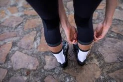 Isadore 3/4 Summer Women Bibshort -KOO shop isadore.com 419 3 4 bib shorts women 2 11987 w1500 h1000 crop flags1 v2