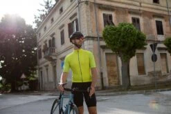 Isadore Climber's Jersey - Vrsic -KOO shop isadore.com 430 climber s jersey vrsic 2 0 13571 w1500 h1000 crop flags1 v2