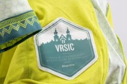 Isadore Climber's Jersey - Vrsic -KOO shop isadore.com 818 climber s jersey vrsic 2 0 13480 w1500 h1000 crop flags1 v2