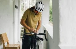 PEdALEd Jary Merino Jersey - Mustard 17 PEdALEd Jary Merino Jersey - Mustard -KOO shop jary all road merino jersey mustard front pedaled 5