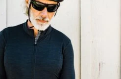 PEdALED Essential Merino Wool Jersey - Mud -KOO shop merino jersey cycling men charcoal grey essential pedaled