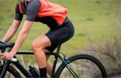 PEdALED Mirai Women Bibshort - Charcoal Grey 12 PEdALED Mirai Women Bibshort - Charcoal Grey -KOO shop woman lightweight cycling bibshort charcoal grey mirai pedaled